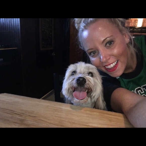 Meet your Posher, Jen - Picture 1 of 1